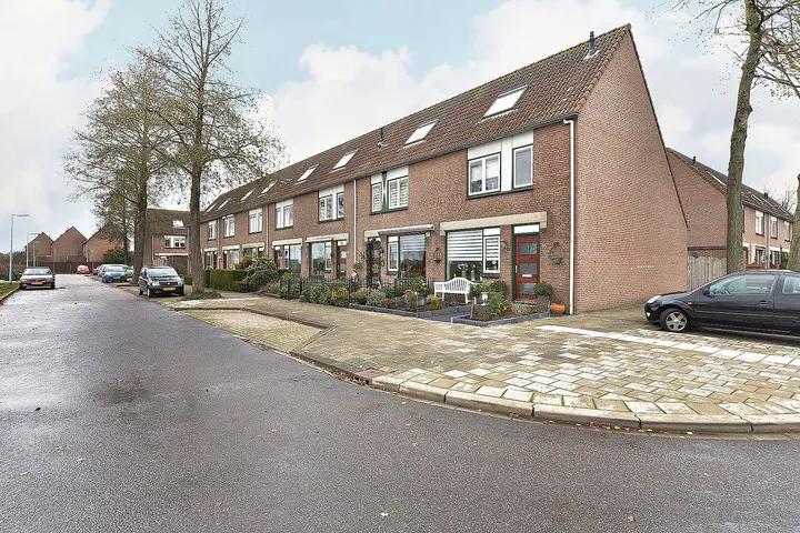 Tussenwoning te huur: Kuinderbos 97, Hoofddorp Overbos Zuid Hoofddorp