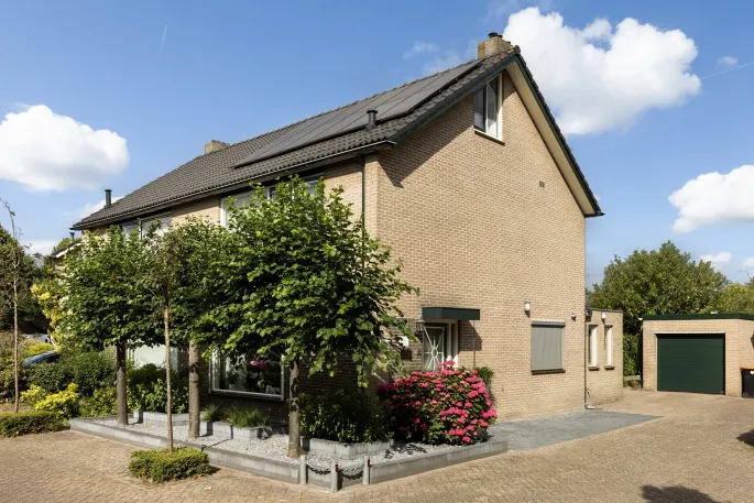 Corner house for sale: Kuiperserf 32, Twello-Midden Twello