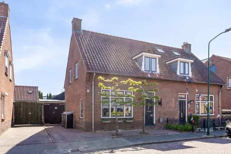 Twee-onder-één-kap te koop: Kuyperstraat 37, Spakenburg Bunschoten-Spakenburg
