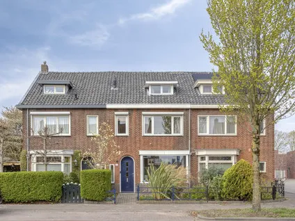 Tussenwoning te koop: Kwaadeindstraat 111, Tilburg