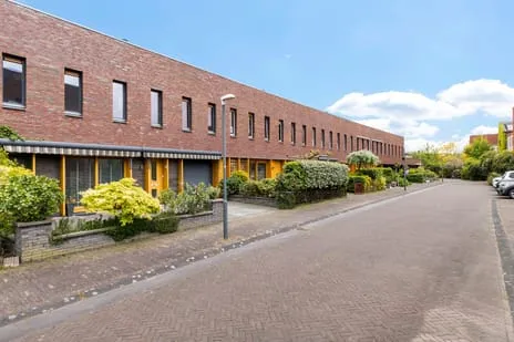 Tussenwoning te koop: Kwaakhaven 11, Poelgeest Oegstgeest
