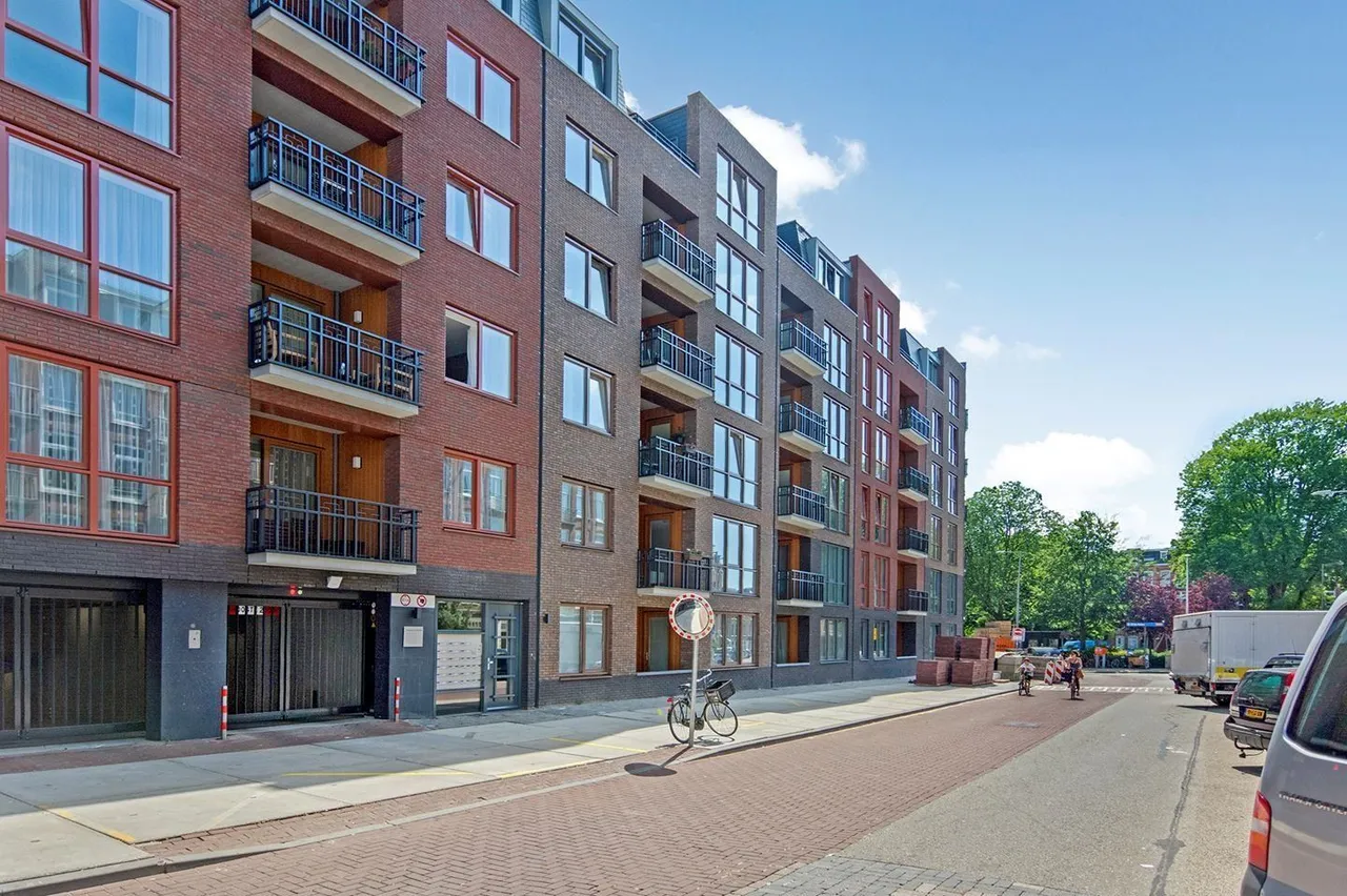 Appartement te huur: Kwakersstraat 49, Amsterdam