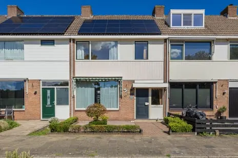 Tussenwoning te koop: Kwartelstraat 21, Vogelbuurt Lisse