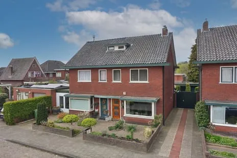 Twee-onder-één-kap te koop: Kwartelstraat 22, De Noork Hengelo