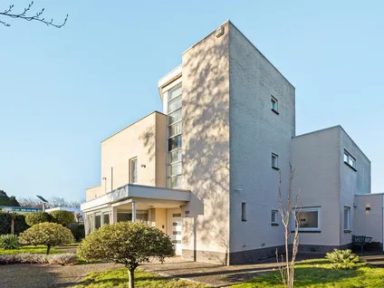 Vrijstaande woning te koop: Kweekgrasstraat 32, Almere
