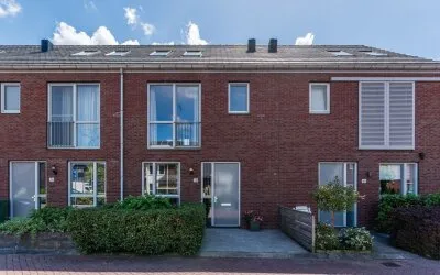 Tussenwoning te koop: Kweepeer 38, Voorofschebuurt Boskoop