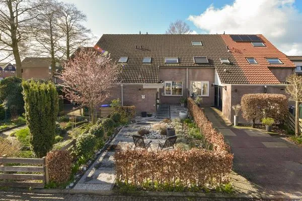 Tussenwoning te koop: Kwikstaart 40, Twistvlied-Wickelhof Mijdrecht