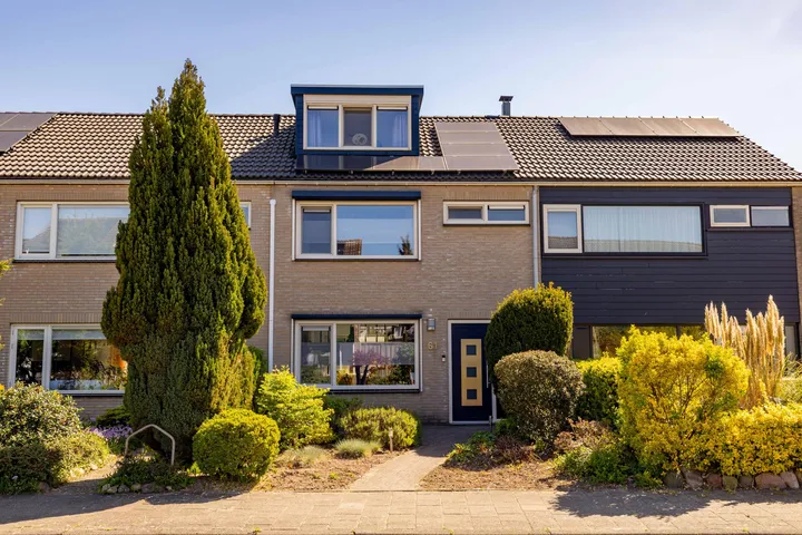 Tussenwoning te koop: Kymmellstraat 61, Venesluis Hoogeveen
