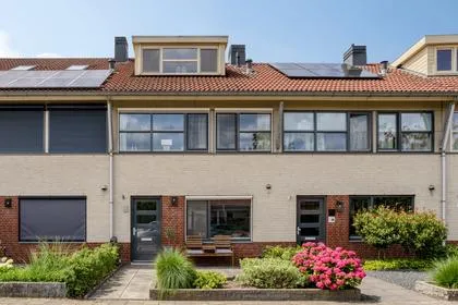 Tussenwoning te koop: L. Wildschutstraat 75, Meteren - Kalenberg Meteren