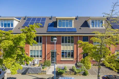 Tussenwoning te koop: La Bohèmeplantsoen 9, Nieuw-Vennep Getsewoud Noord Nieuw-Vennep