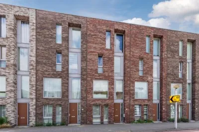 Tussenwoning te koop: La Palma 40, Bomenbuurt Zaandam