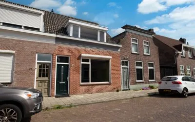 Tussenwoning te koop: Laageinde 27, Baardwijk Waalwijk