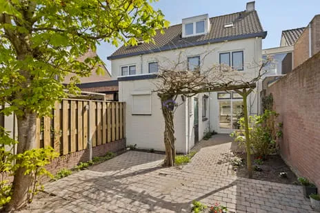 Terraced house for sale: Laagstraat 294, Blaarthem Eindhoven