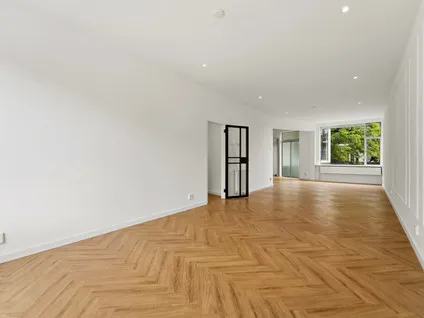 Appartement te koop: Laakkade 384, Laakkwartier-Oost 'S-Gravenhage