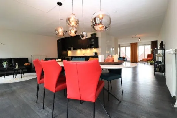 Apartment for rent: Laan op Zuid 306, Kop van Zuid Rotterdam