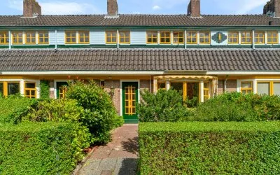 Tussenwoning te koop: Laan van Altena 14, Agnetaparkbuurt Delft