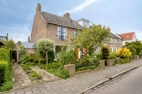 Hoekwoning te koop: Laan van Arenstein 20, Oranje Nassau Oegstgeest