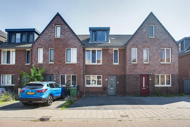 Tussenwoning te koop: Laan van Bentvelsen 14, Hoornse Hof Delft