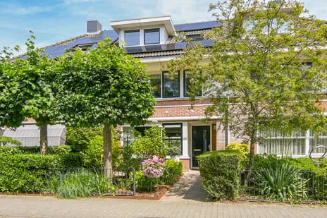 Tussenwoning te koop: Laan van Bizet 9, Nieuw-Vennep Getsewoud Zuid Nieuw-Vennep
