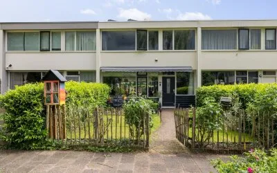 Tussenwoning te koop: Laan van de Marel 126, Emmerhout Emmen
