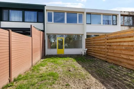 Tussenwoning te koop: Laan van de Marel 365, Emmerhout Emmen