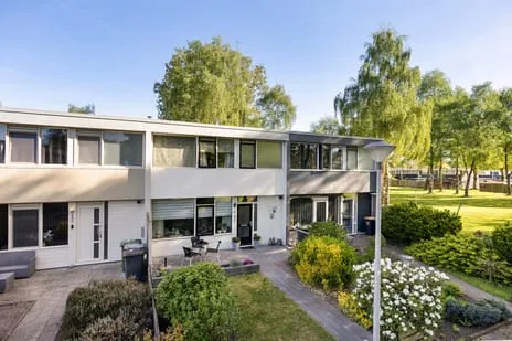 Tussenwoning te koop: Laan van het Kinholt 507, Emmerhout Emmen