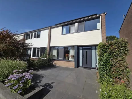 Hoekwoning te huur: Laan van het Kwekebos 425, Emmerhout Emmen