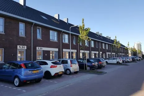 Tussenwoning te huur: Laan van Indië 87, Indië Almelo