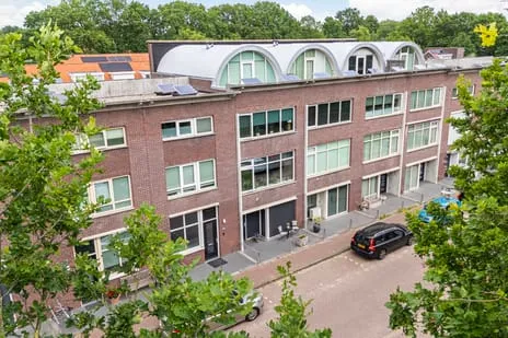 Tussenwoning te koop: Laan van Kernhem 65, De Bossen Ede