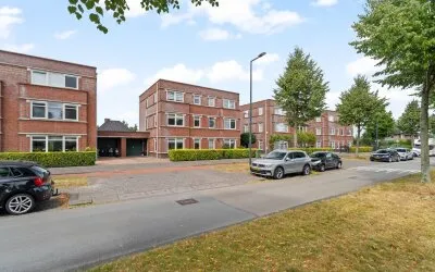 Tussenwoning te koop: Laan van Magisch Realisme 11B, Nesselande Rotterdam