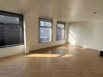 Apartment for rent: Laan van Meerdervoort 125E, Sweelinckplein e.o. 'S-Gravenhage
