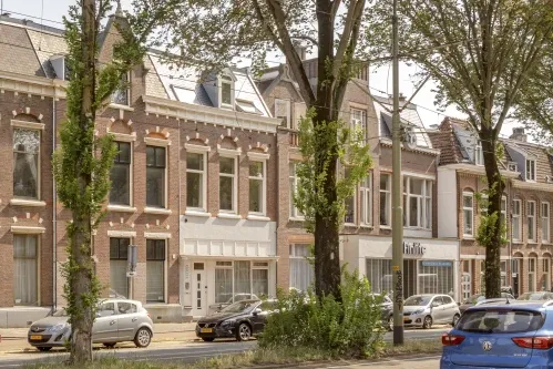 Studio te koop: Laan van Meerdervoort 246, Koningsplein e.o. 'S-Gravenhage