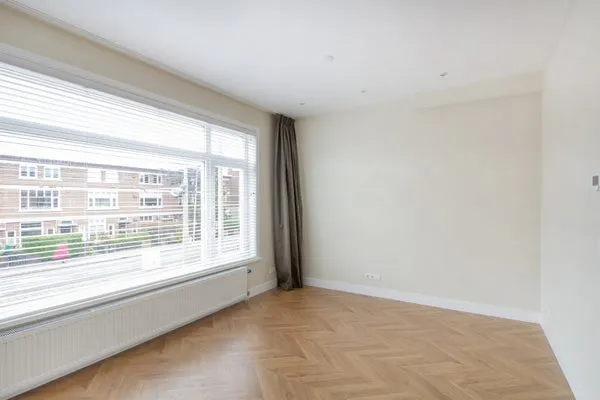 Home for rent: Laan van Meerdervoort, Componistenbuurt 'S-Gravenhage