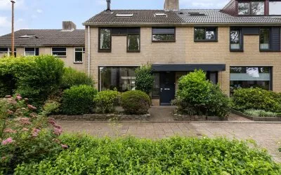 Tussenwoning te koop: Laan van Nederhoven 70, Boshuizen - Rechteren Zwijndrecht
