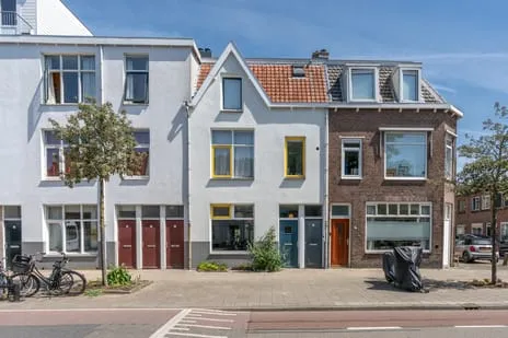 Apartment for sale: Laan van Nieuw-Guinea 71, Laan van Nieuw-Guinea, Spinozaweg e.o. Utrecht