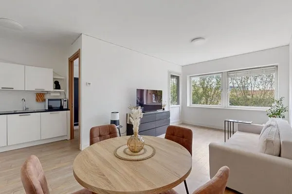 Studio te koop: Laan van Vlaanderen 141B-7, Nieuw-Sloten-Noordoost Amsterdam