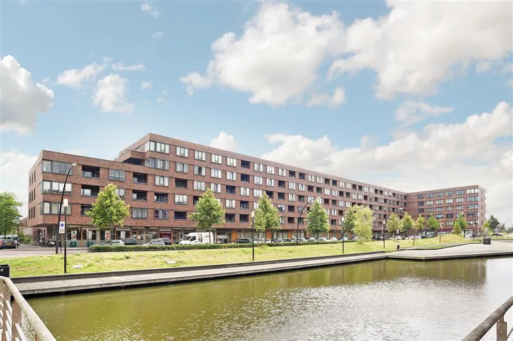 Appartement te huur: Laan van Wateringse Veld 746, Hoge Veld 'S-Gravenhage