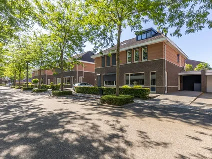 Tussenwoning te koop: Laan van Westfalen 92, Geleen-Noord Geleen