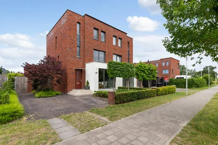 Twee-onder-één-kap te koop: Laan van Zuidbroek 97, Zuidbroek - Mozaïek & Rooster Apeldoorn