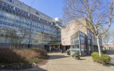 Appartement te koop: Laan der Nederlanden 106, Overbos Beverwijk