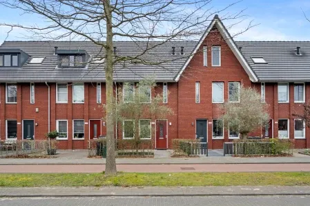 Tussenwoning te koop: Laan van Avant-Garde 285, Nesselande Rotterdam