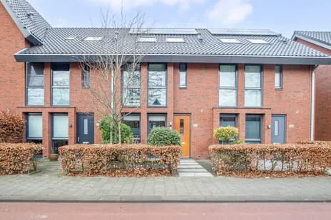 Tussenwoning te koop: Laan van Avant-Garde 471, Nesselande Rotterdam
