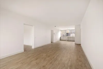 Appartement te koop: Laan van Berlijn 182, Stedenbuurt-oost Haarlem