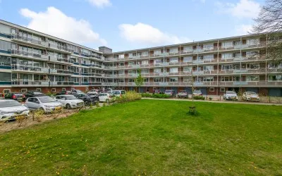 Appartement te koop: Laan van Blois 61, Warande Beverwijk
