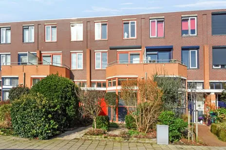 Tussenwoning te koop: Laan van de Mensenrechten 25, Houtwijk 'S-Gravenhage