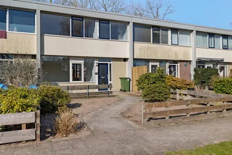 Tussenwoning te koop: Laan van het Kinholt 459, Emmerhout Emmen