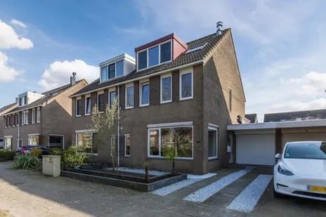 Tussenwoning te koop: Laan van Hildernisse-Zuid 49, Bergse Plaat Bergen Op Zoom