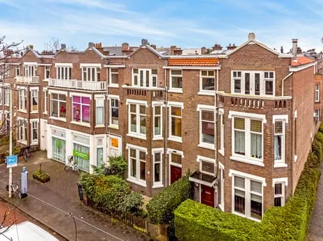 Tussenwoning te koop: Laan van Meerdervoort 474, 'S-Gravenhage