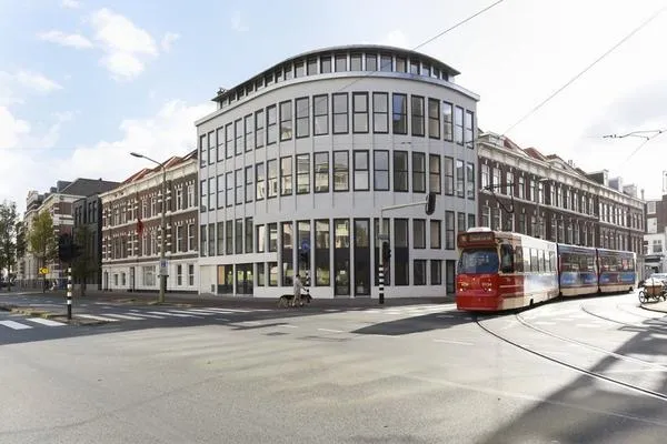 Huurwoning: Laan van Meerdervoort 92 in 'S-Gravenhage - €3.500 per maand - 43m²