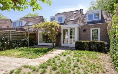 Tussenwoning te koop: Laan van Nuenhem 3, Nuenen